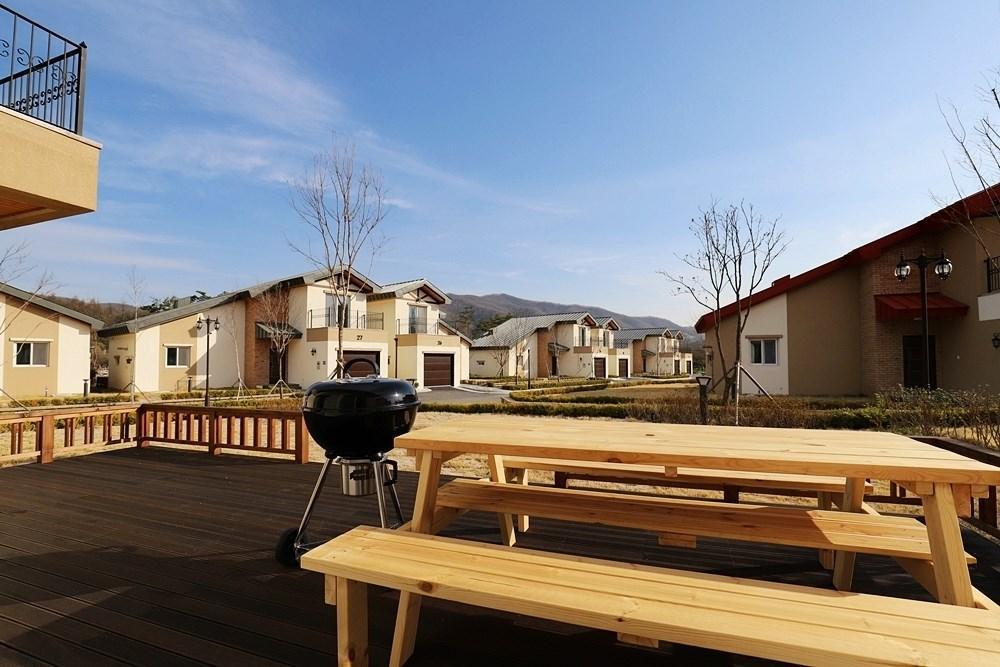 Le Comte Bleu Hotel Pyeongchang Ngoại thất bức ảnh